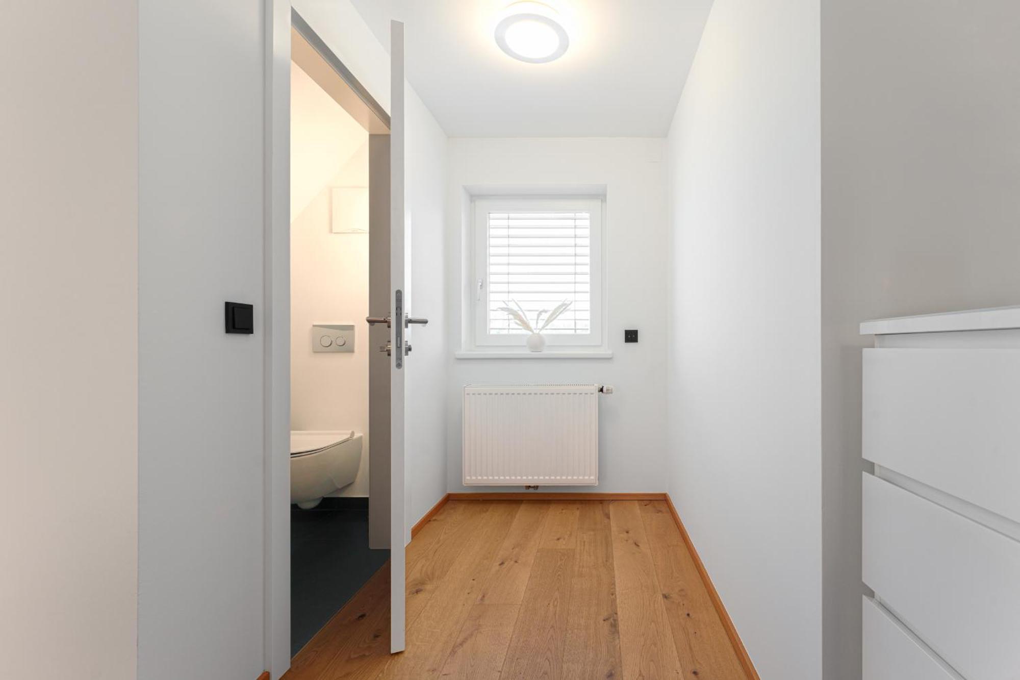Platschberg Urban Hideaway - Stilvolles Ferienhaus Mit Pool An Der Weinstrasse Berghausen Δωμάτιο φωτογραφία