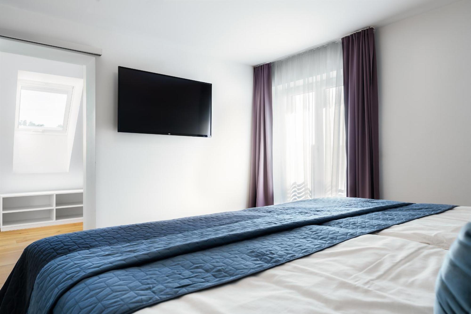 Platschberg Urban Hideaway - Stilvolles Ferienhaus Mit Pool An Der Weinstrasse Berghausen Δωμάτιο φωτογραφία
